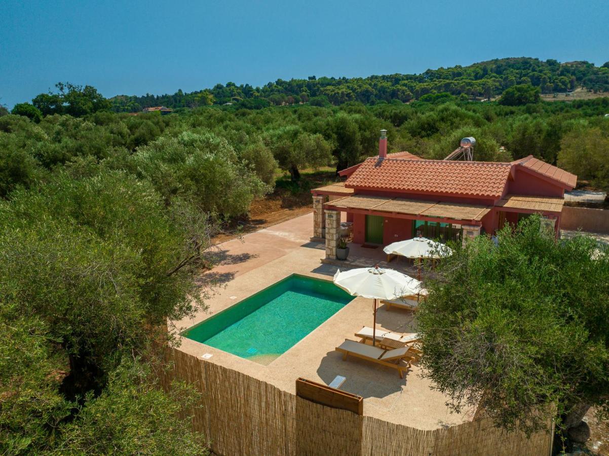Terra Oleana Cottages Василікос Екстер'єр фото
